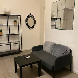 Mc - Piazza Mancini Apartamento